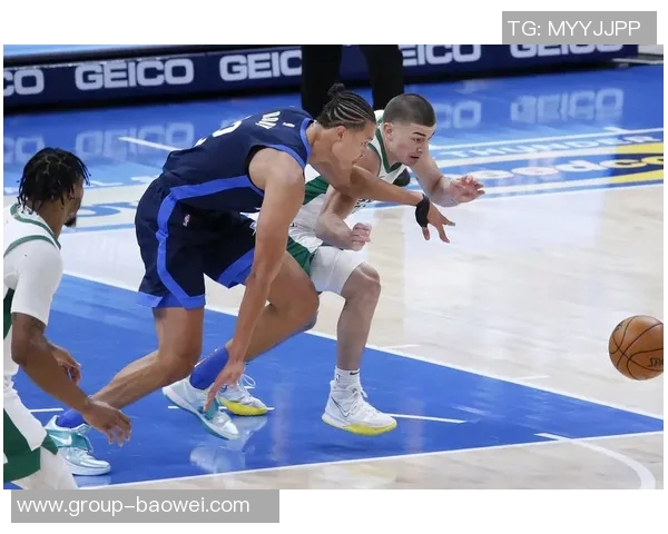 瓦塞尔上半场表现惊艳5投全中三分球2中2轻松拿下14分 瓦塞尔上半场表现惊艳5投全中三分球2中2轻松拿下14分