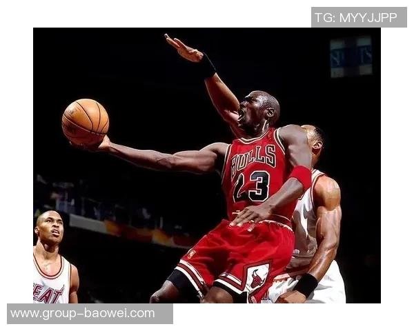 大将军赞卡特运动能力超群许多动作令NBA球员望尘莫及 大将军赞卡特运动能力超群许多动作令NBA球员望尘莫及