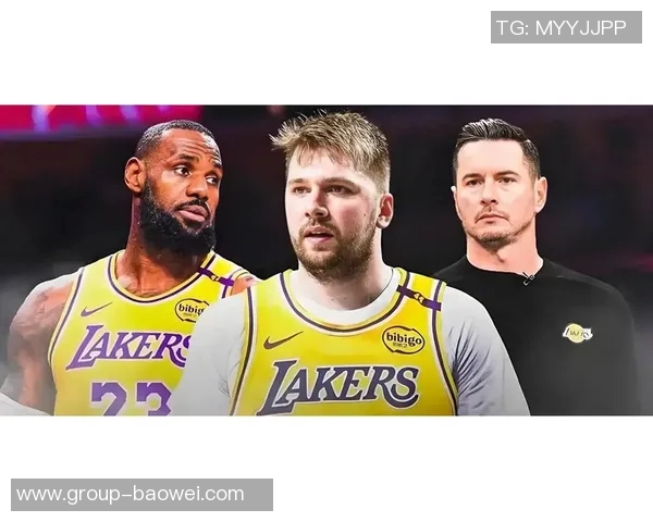 雷迪克透露艾顿与东契奇合练情况詹姆斯仍未能与球队合练 雷迪克透露艾顿与东契奇合练情况詹姆斯仍未能与球队合练