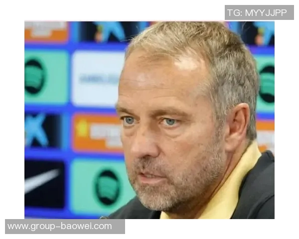 弗里克调整战术让亚马尔中路支援以减轻球队负担 弗里克调整战术让亚马尔中路支援以减轻球队负担